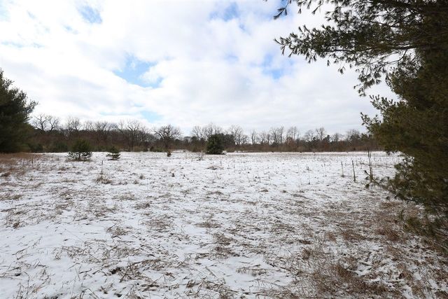 3724 Russell Street, Cedar Springs, MI 49319