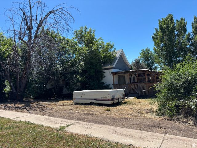 11 S 300 E, Kaysville, UT 84037
