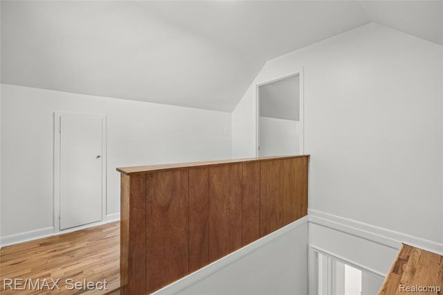1602 Blackberry Lane, Flint, MI 48507