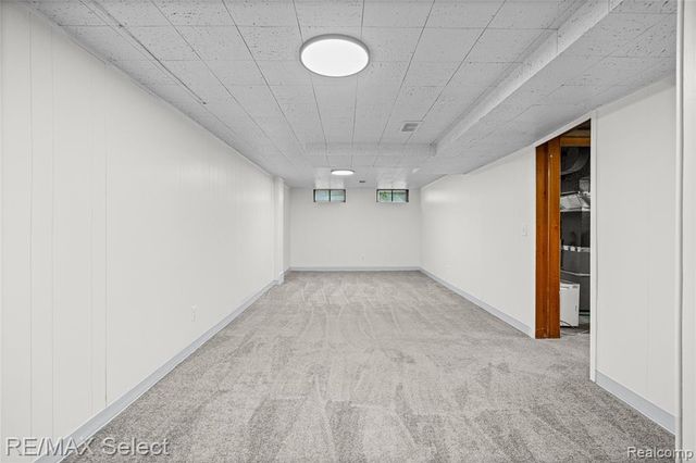1602 Blackberry Lane, Flint, MI 48507