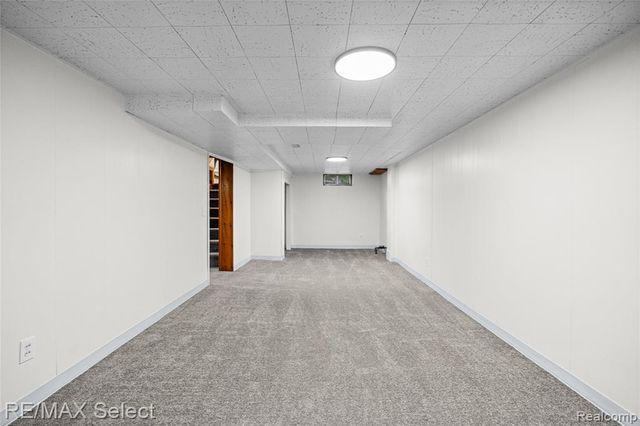 1602 Blackberry Lane, Flint, MI 48507