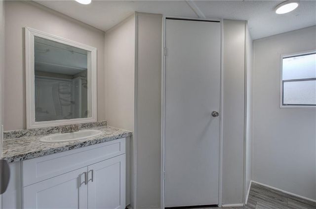 1379 Rich Davis Road, Hiram, GA 30141