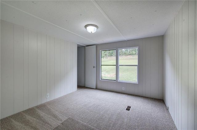 1379 Rich Davis Road, Hiram, GA 30141