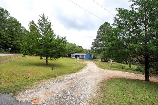 1379 Rich Davis Road, Hiram, GA 30141