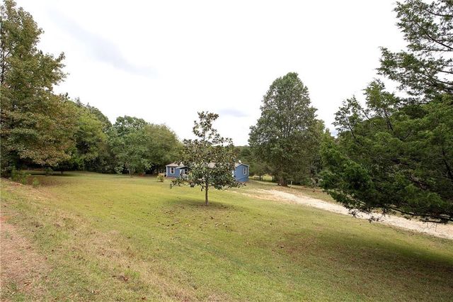 1379 Rich Davis Road, Hiram, GA 30141