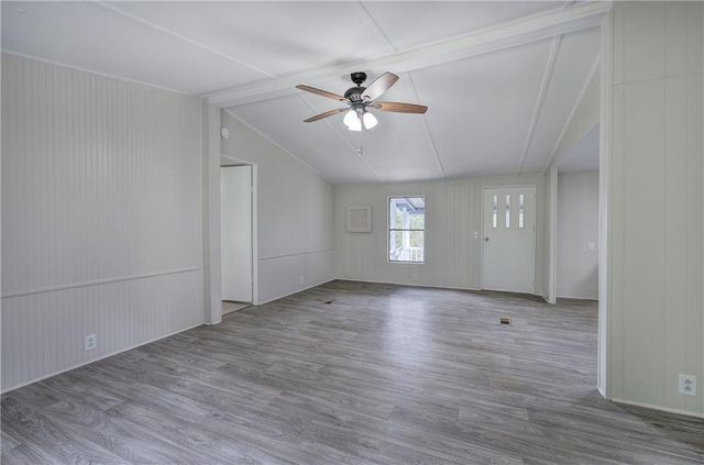 1379 Rich Davis Road, Hiram, GA 30141