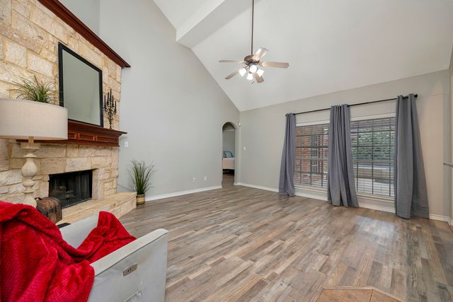 9209 Bayard Street, Fort Worth, TX 76244