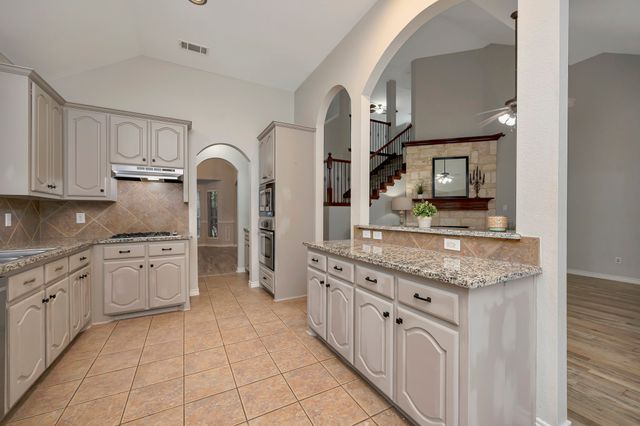 9209 Bayard Street, Fort Worth, TX 76244