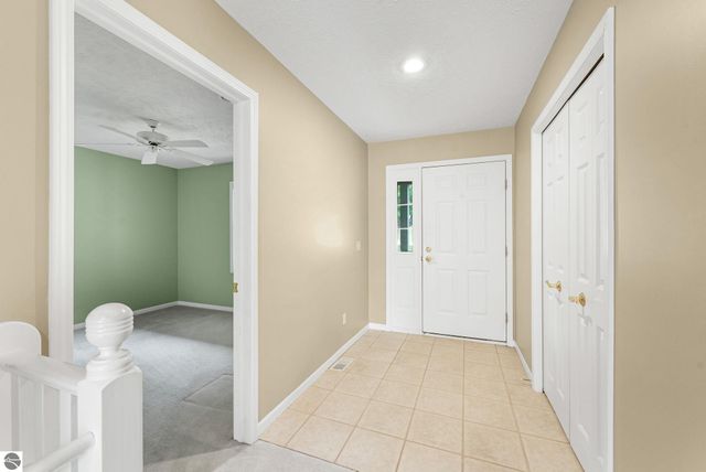 2911 E Crown Drive, Traverse City, MI 49684