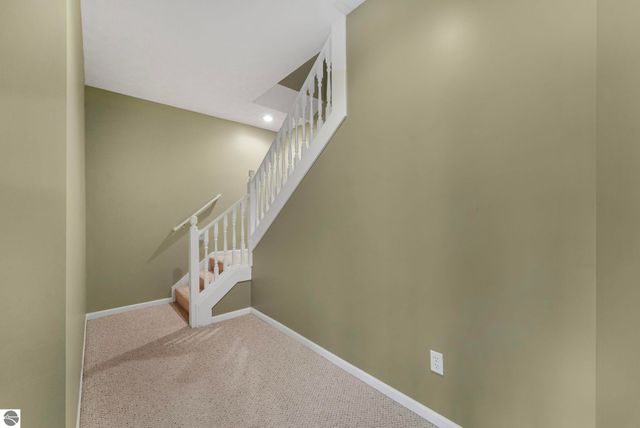 2911 E Crown Drive, Traverse City, MI 49684