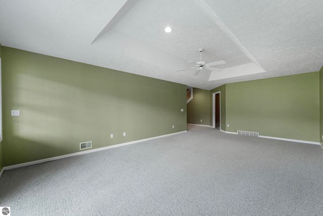 2911 E Crown Drive, Traverse City, MI 49684