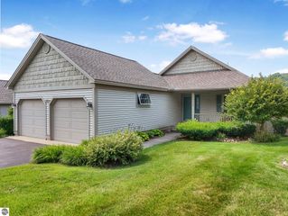 2911 E Crown Drive, Traverse City, MI 49684