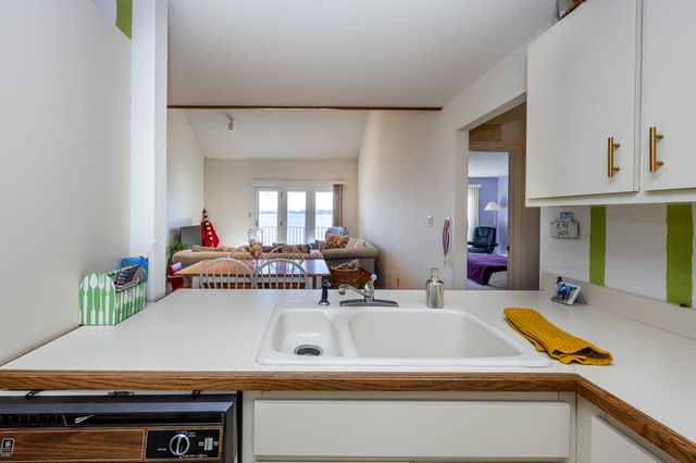 5251 Paw Paw Lake Road 16, Coloma Twp, MI 49038