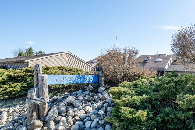 5251 Paw Paw Lake Road 16, Coloma Twp, MI 49038