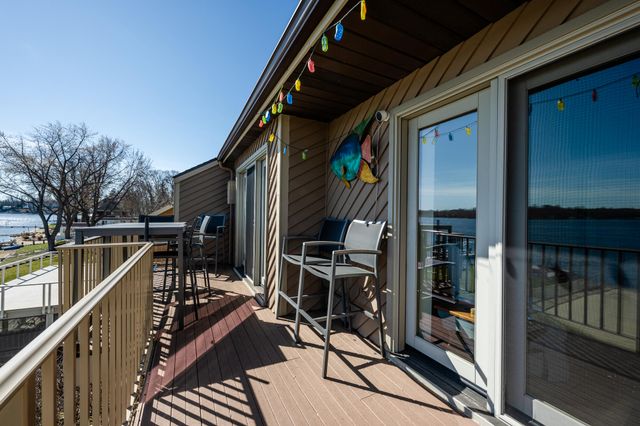 5251 Paw Paw Lake Road 16, Coloma Twp, MI 49038