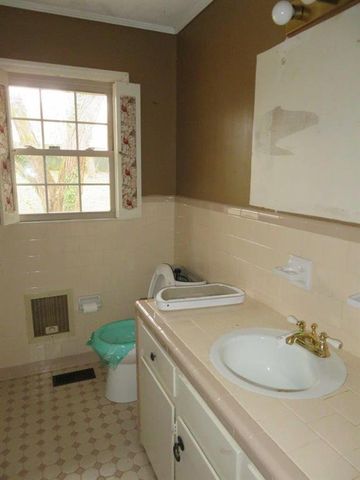 1050 Waddell Street, Bremen, GA 30110