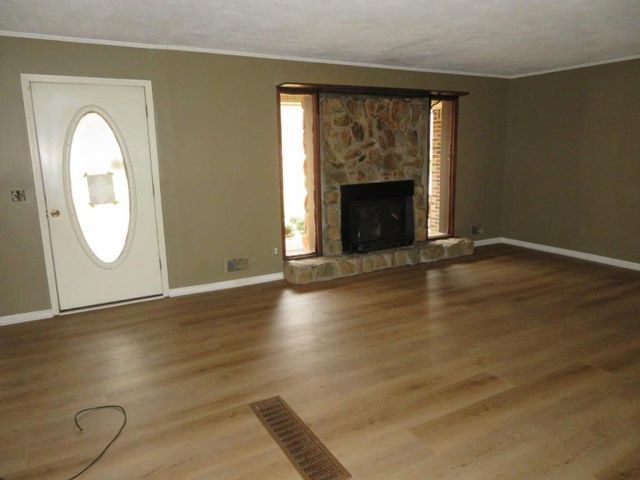 1050 Waddell Street, Bremen, GA 30110