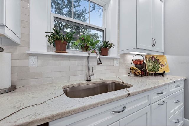 2651 3RD AVENUE N, St Petersburg, FL 33713