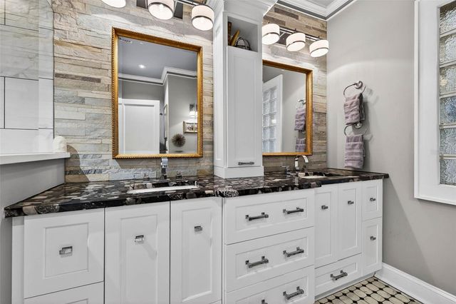 2651 3RD AVENUE N, St Petersburg, FL 33713