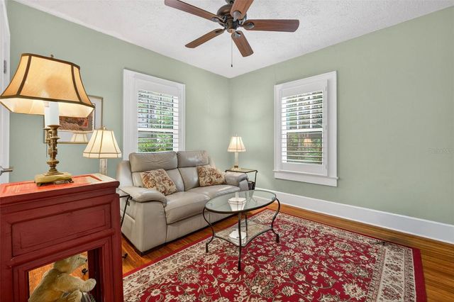 2651 3RD AVENUE N, St Petersburg, FL 33713