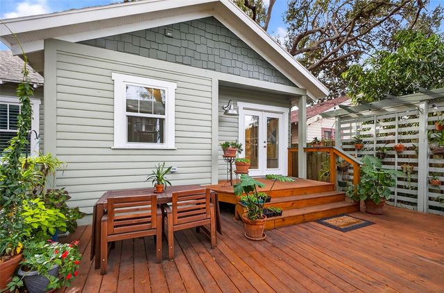 2651 3RD AVENUE N, St Petersburg, FL 33713