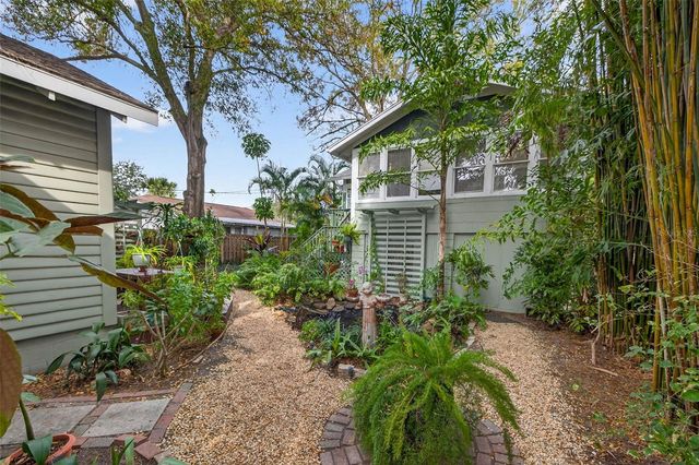 2651 3RD AVENUE N, St Petersburg, FL 33713