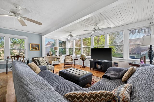 2651 3RD AVENUE N, St Petersburg, FL 33713