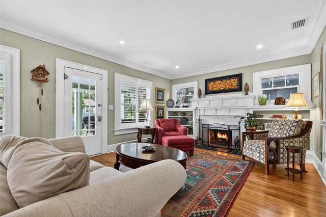 2651 3RD AVENUE N, St Petersburg, FL 33713