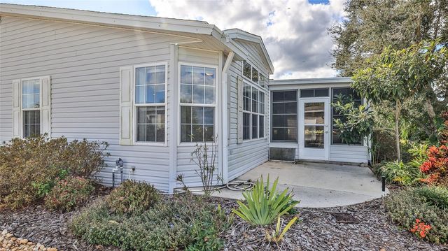361 MARSH LANDING LOOP, Oak Hill, FL 32759
