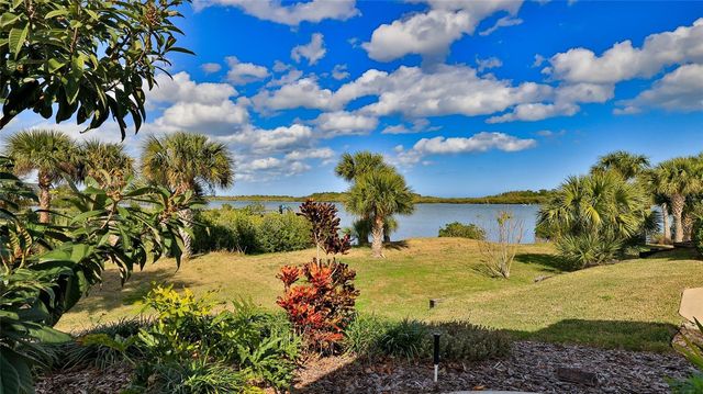 361 MARSH LANDING LOOP, Oak Hill, FL 32759