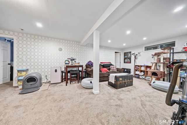 78 North Street, Plymouth, CT 06782