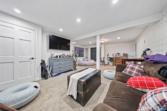78 North Street, Plymouth, CT 06782