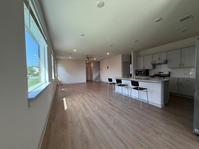10708 Gonzales Ranger PASS, Austin, TX 78754