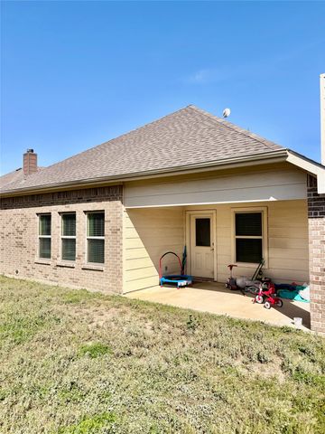 7421 Innisbrook Lane, Fort Worth, TX 76179