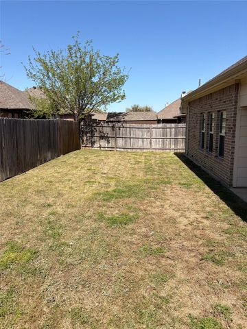 7421 Innisbrook Lane, Fort Worth, TX 76179