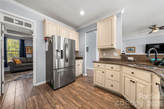 3304 Brackhill Street, Davidson, NC 28036