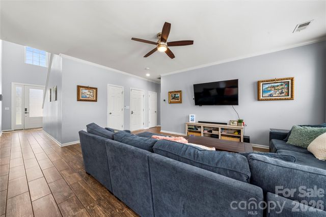 3304 Brackhill Street, Davidson, NC 28036