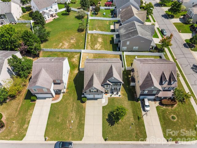 3304 Brackhill Street, Davidson, NC 28036
