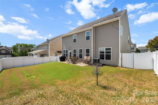 3304 Brackhill Street, Davidson, NC 28036