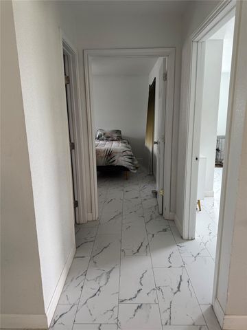 968 Red Town RD, Elgin, TX 78621