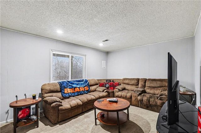 7708-7710 Kessler Lane, Overland Park, KS 66204