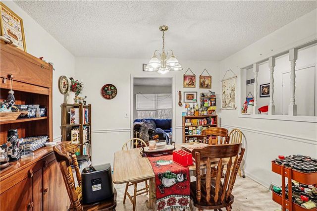 7708-7710 Kessler Lane, Overland Park, KS 66204