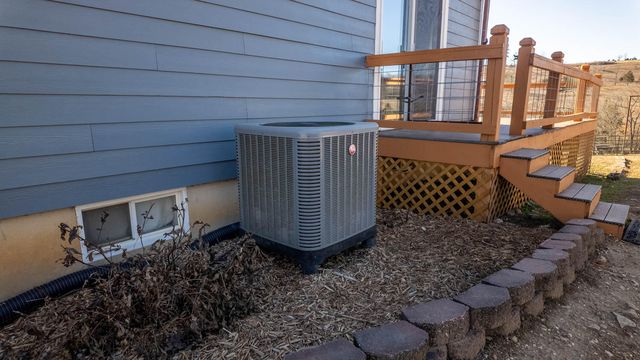 1986 County Road 504, Gainesville, MO 65655