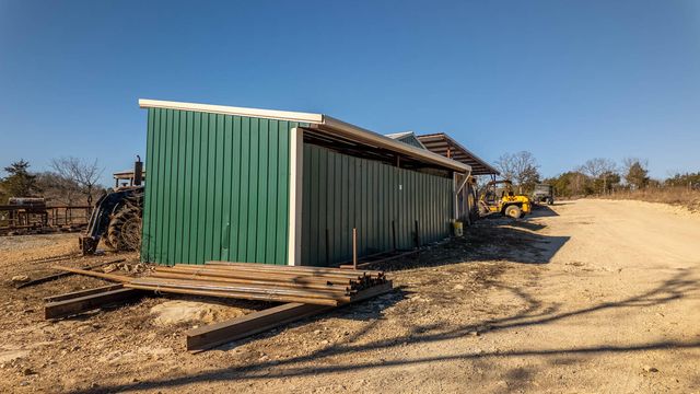 1986 County Road 504, Gainesville, MO 65655