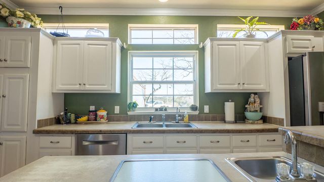 1986 County Road 504, Gainesville, MO 65655