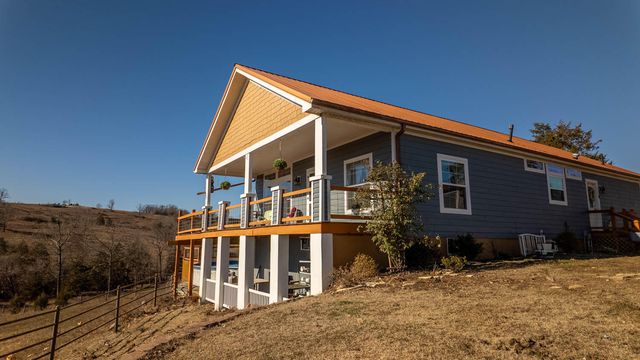 1986 County Road 504, Gainesville, MO 65655