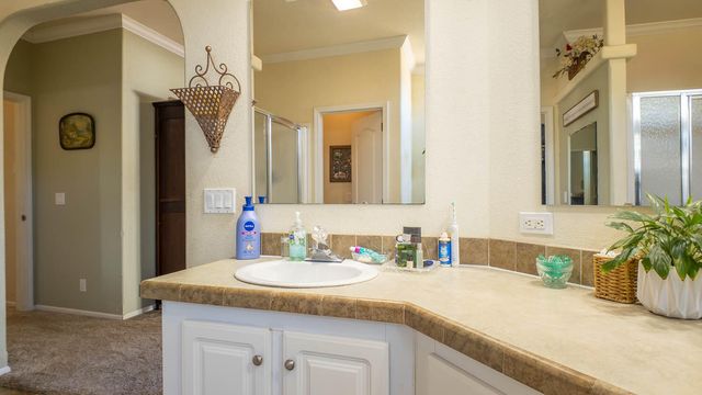 1986 County Road 504, Gainesville, MO 65655