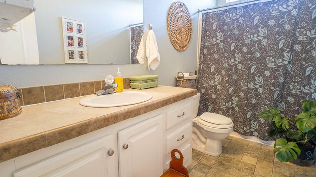 1986 County Road 504, Gainesville, MO 65655