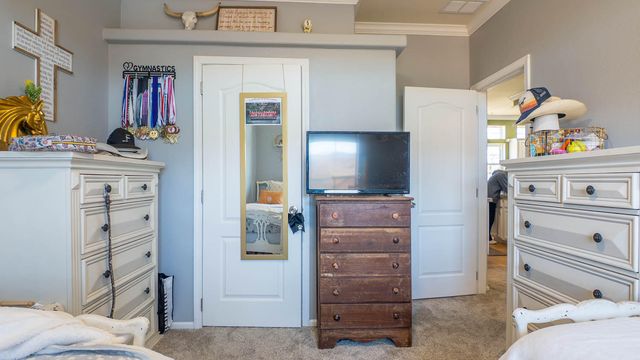 1986 County Road 504, Gainesville, MO 65655