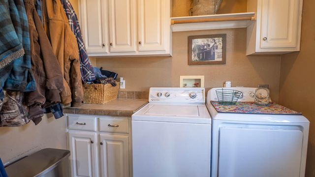 1986 County Road 504, Gainesville, MO 65655